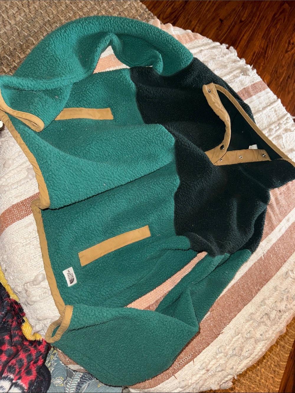 The North Face Women's Teal Green & Black Sherpa Pullover with Tan Trim